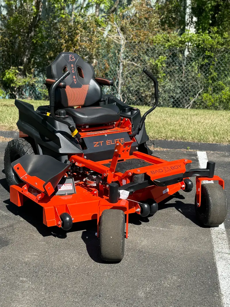 Bad Boy Zt Elite 60-Inch Zero-Turn Mower With 726Cc Kawasaki Fr730V Air-Cooled Engine 1