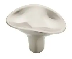 Brainerd Oval Cabinet Knob – 1-1/4", Satin Nickel Finish 1