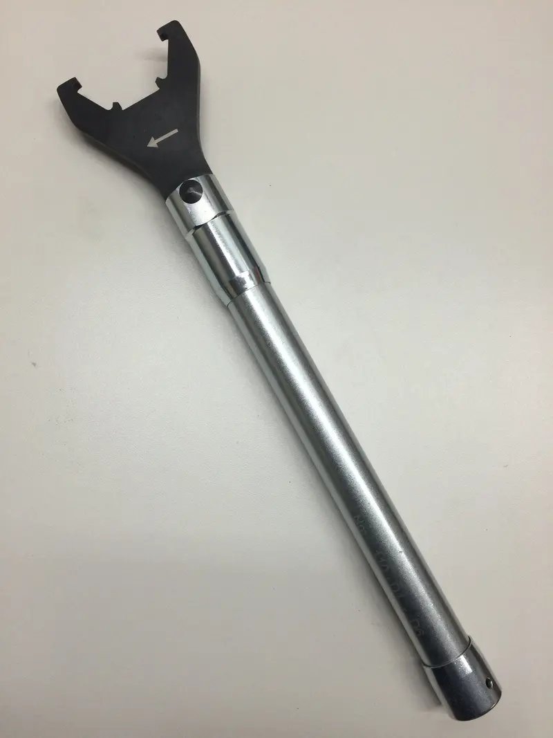 Er-40 Torque-Controlled Wrench For Cnc Tooling Assembly 1
