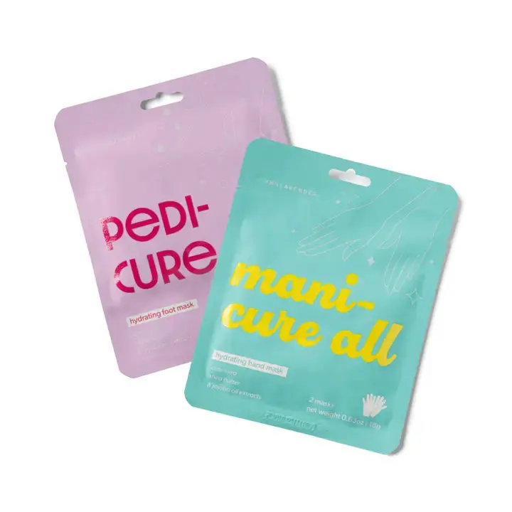 Hydrating Hand And Foot Masks With Soothing Formula 1