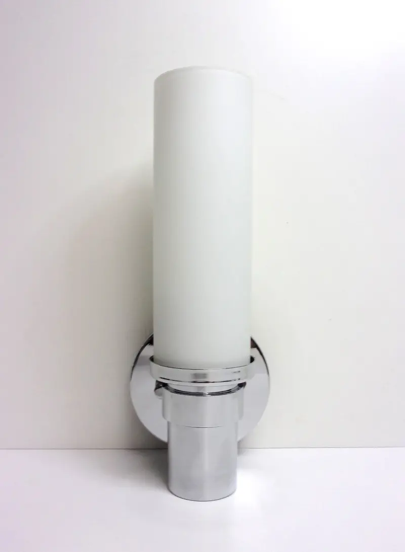 Oxygen Minimalist Wall-Mount Sconce With One Light – Model 2-5173114 1
