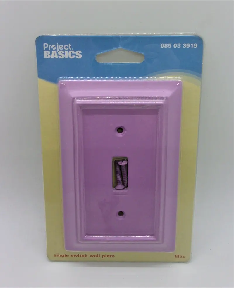 Project Basics Single-Gang Wall Plate – Lilac-Colored Switch Cover #085 03 3919 1