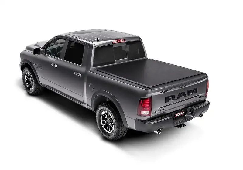 Truxedo Deuce Soft Roll-Up Tonneau Cover For 2005–2007 Dodge Dakota & 2006–2008 Mitsubishi Raider (Extended Cab, 6'6" Bed) 1